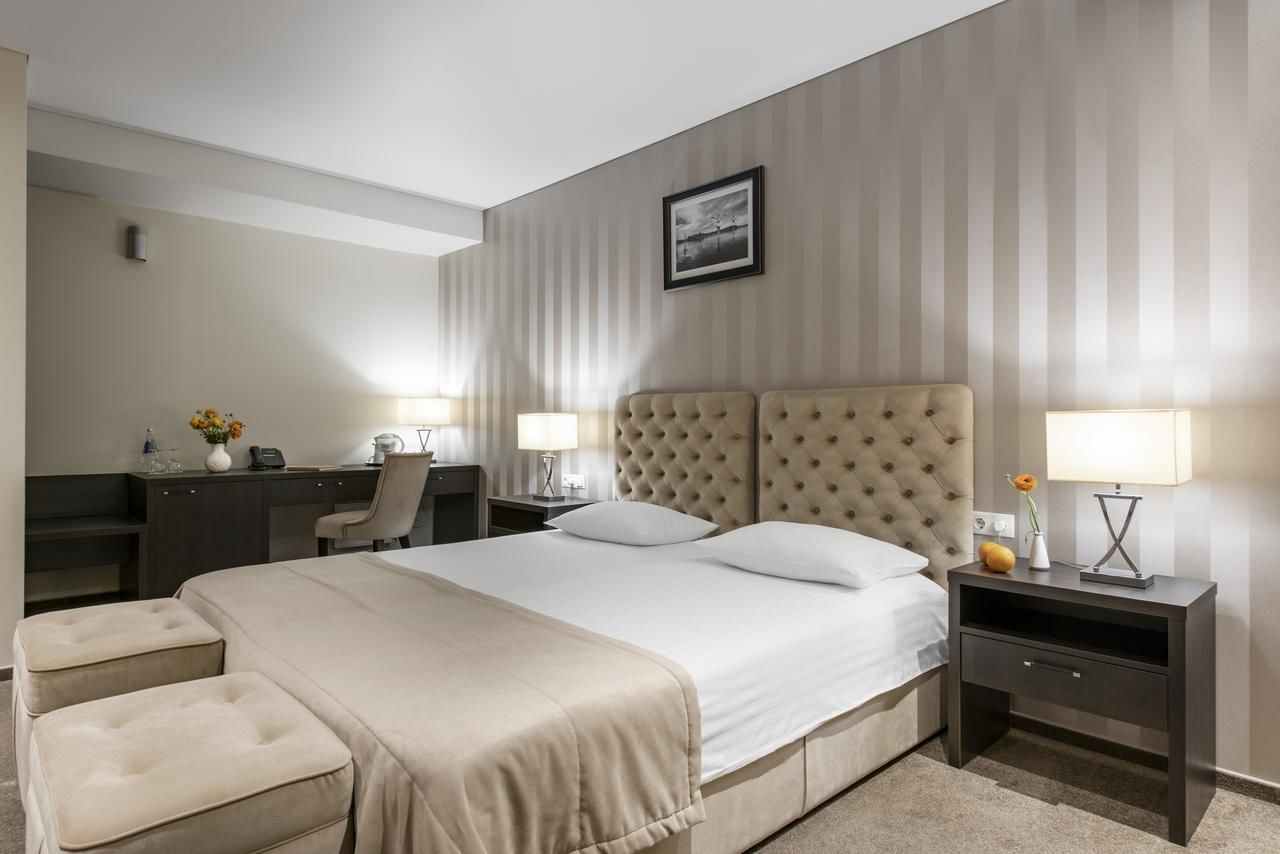 Отель Amberton Cathedral Square Hotel Vilnius Вильнюс-17