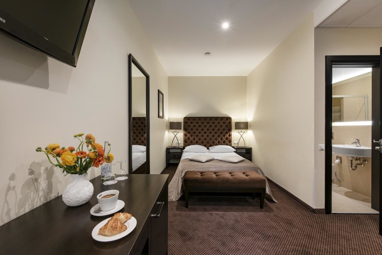 Отель Amberton Cathedral Square Hotel Vilnius Вильнюс-24