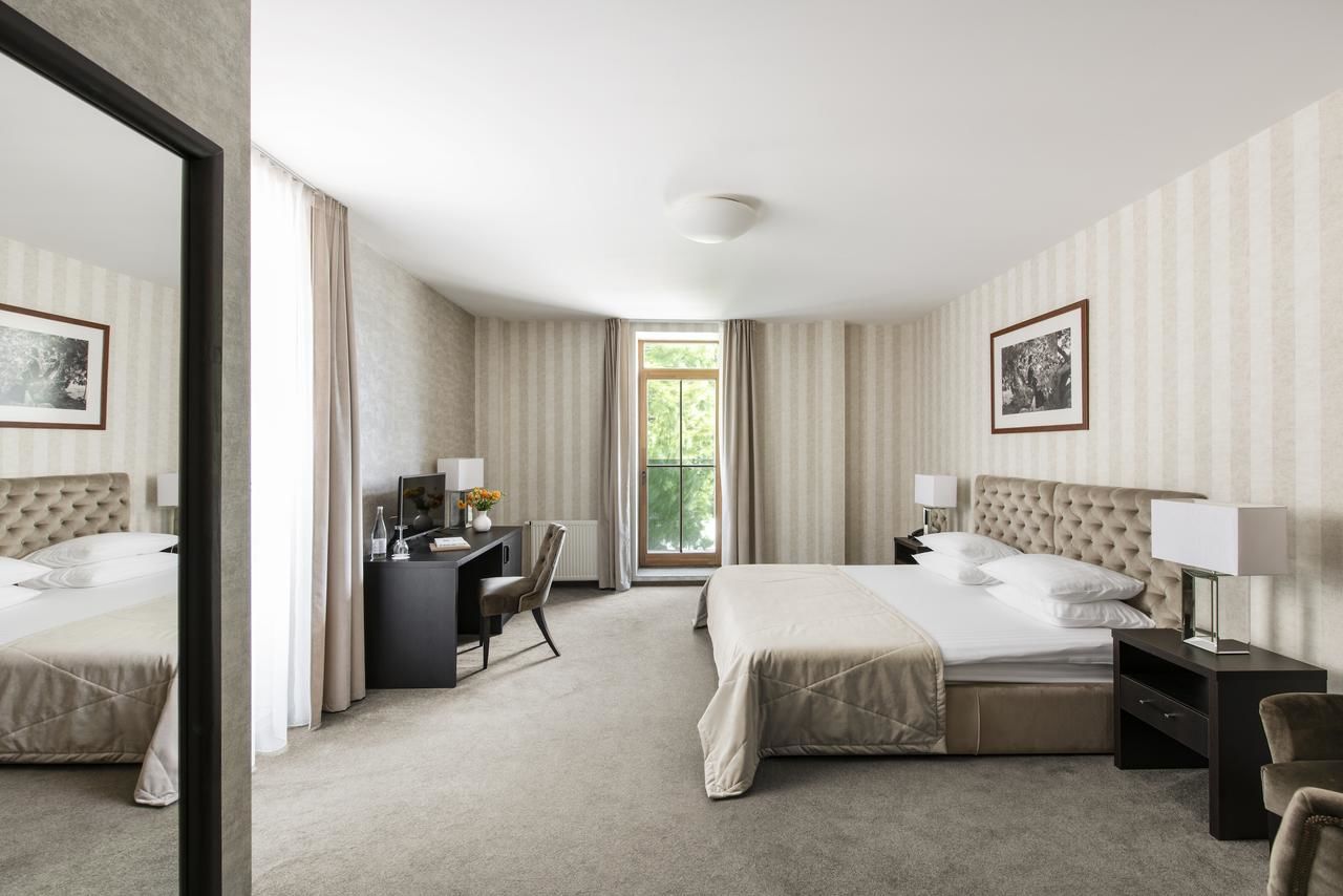Отель Amberton Cathedral Square Hotel Vilnius Вильнюс-43