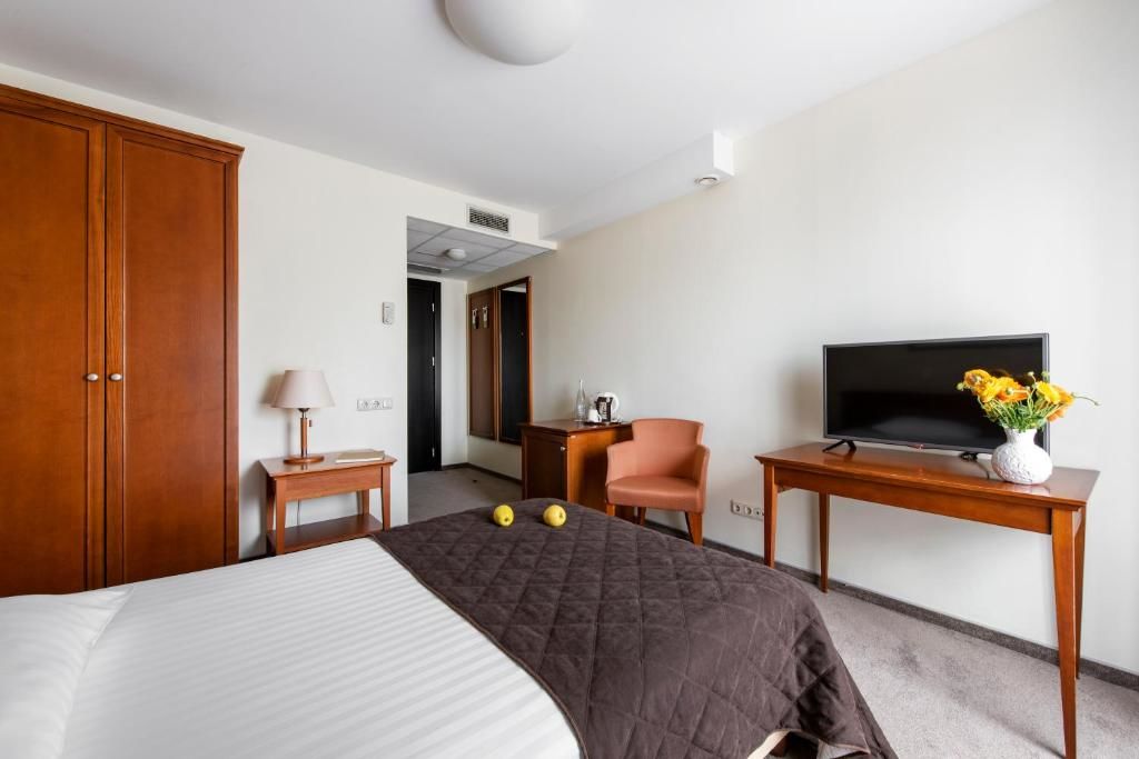 Отель Amberton Cathedral Square Hotel Vilnius Вильнюс-59