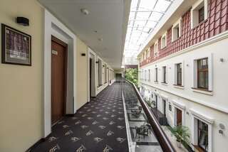 Отель Amberton Cathedral Square Hotel Vilnius Вильнюс Одноместный номер с видом на атриум-8